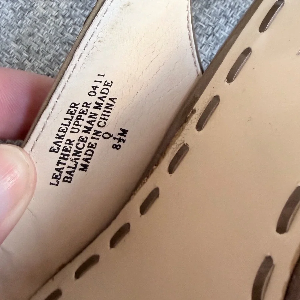Enzo Angiolini Eakeller Slingback Pumps Womens 8.5M Tan Patent Leather Excellent - Picture 5 of 11